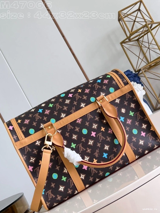 WIS LOUIS VUITTON Dog Bag-44*32*23CM 1122